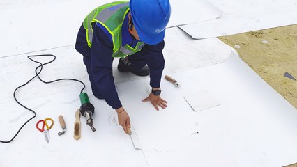 美好建筑 | 日本制藥巨頭“智慧工廠”！科順守護(hù)“明日視界”建筑防水卷材產(chǎn)品制造